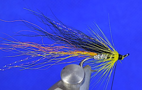 Cascade salmon fly - stage 9